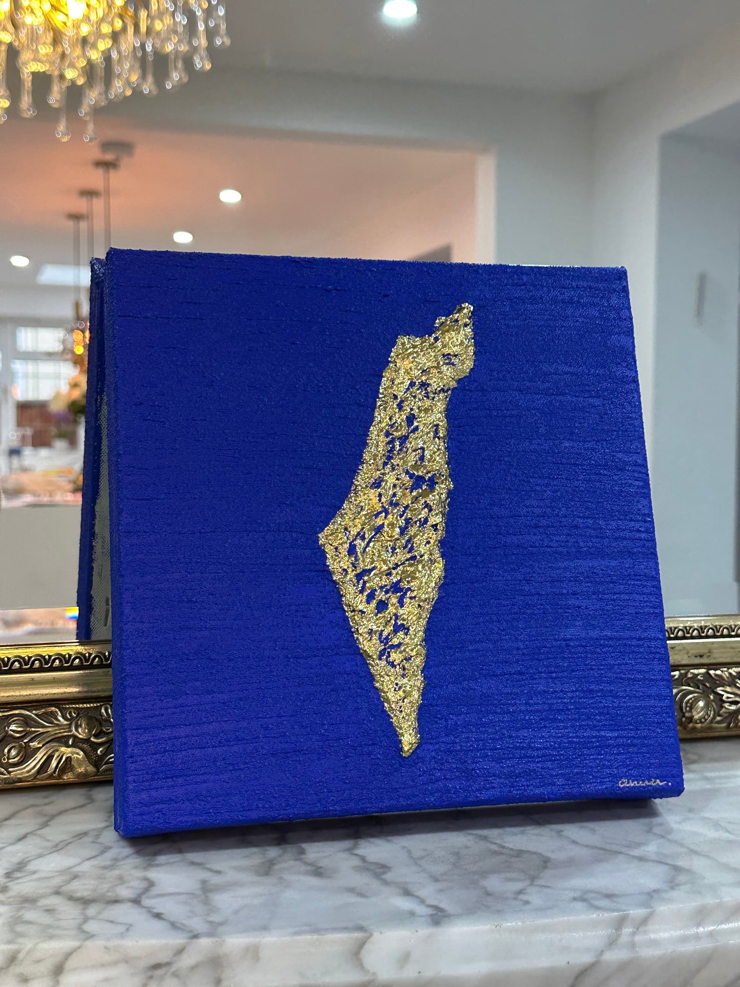 Golden Israel Mini